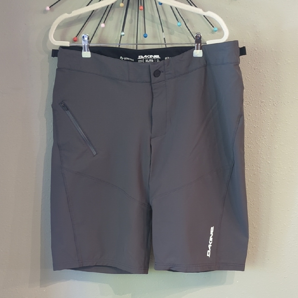 Dakine Mountain Biking Athletic Shorts XL DWR Water Resistant Syncline Gorpcore